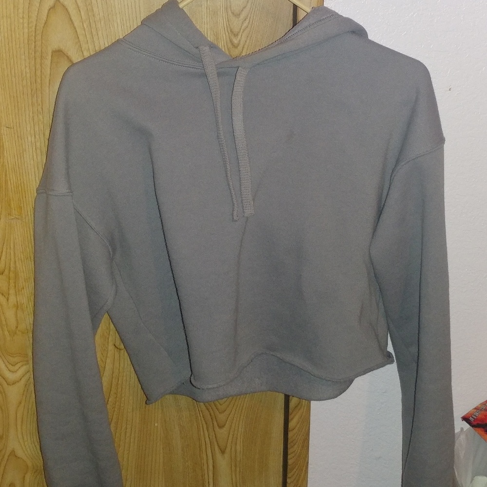 Crop top sweater